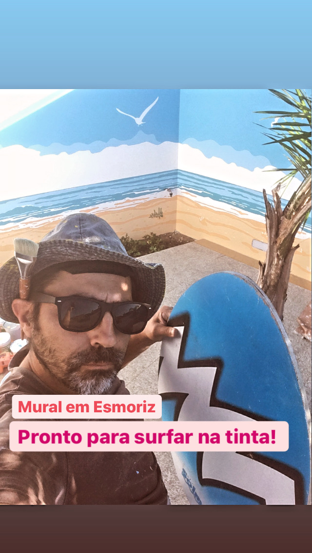 "Esmoriz Mural. Ready to surf the paint!"